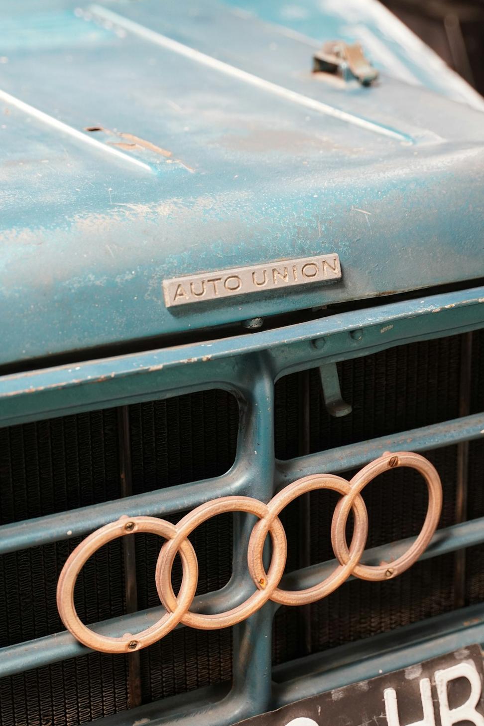 Weatherstrip seals